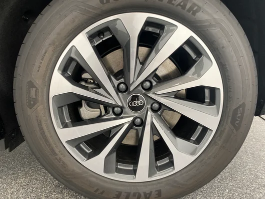 Bild eines Audi Q6 e-tron quattro