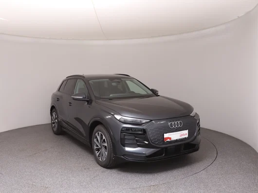 Bild eines Audi Q6 e-tron quattro