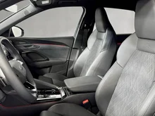 Audi Q5 e-hybrid quattro 270 KW in Mythosschwarz Metallic