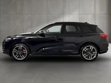 Audi Q5 e-hybrid quattro 270 KW in Mythosschwarz Metallic