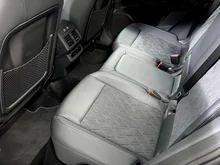 Audi Q5 e-hybrid quattro 270 KW in Mythosschwarz Metallic