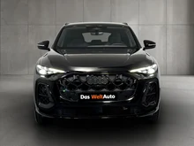 Audi Q5 e-hybrid quattro 270 KW in Mythosschwarz Metallic