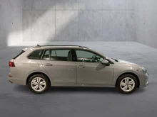 VW Golf Variant Life TSI in MONDSTEINGRAU