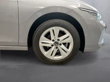 VW Golf Variant Life TSI in MONDSTEINGRAU