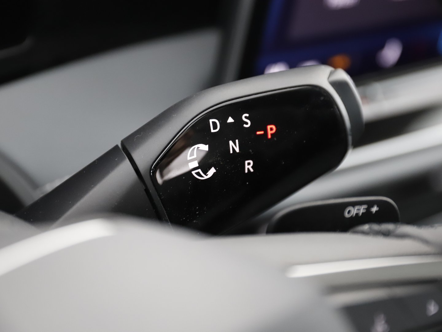 VW Passat Variant Business TDI DSG | Bild 19 von 31