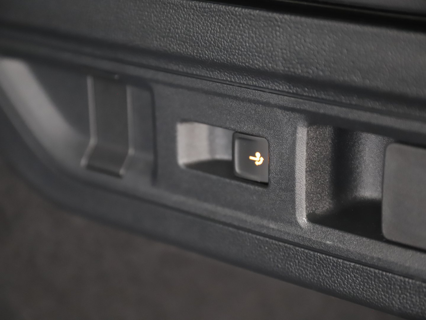VW Passat Variant Business TDI DSG | Bild 27 von 31