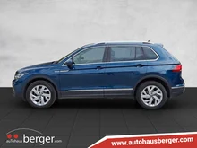VW Tiguan Life TDI 4MOTION DSG in Nightshade Blue Met.