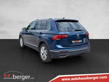 VW Tiguan Life TDI 4MOTION DSG in Nightshade Blue Met.