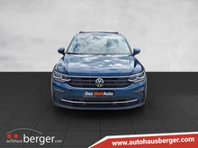 VW Tiguan Life TDI 4MOTION DSG in Nightshade Blue Met.