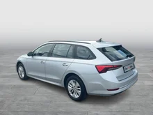 Škoda Octavia Combi 4x4 Ambition TDI DSG in Brillant-Silber Metallic
