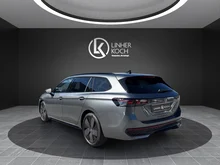 VW Passat Variant Sport TDI 4MOTION DSG in Diabasgrau Metallic mit Dach Schwarz
