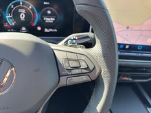 VW Passat Variant Sport TDI 4MOTION DSG in Diabasgrau Metallic mit Dach Schwarz