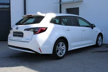 Toyota Corolla Kombi 1,8 Hybrid Active in Weiß