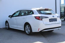 Toyota Corolla Kombi 1,8 Hybrid Active in Weiß