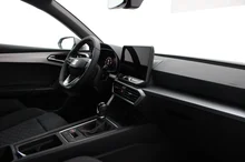 SEAT Leon SP Kombi FR Edition 1.5 TSI 115 PS in Nevada-Weiß Metallic
