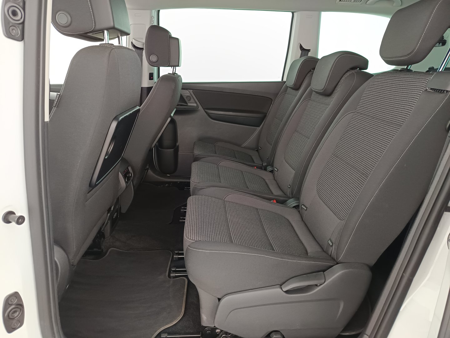 VW Sharan Comfortline TDI SCR DSG 7-Sitzer | Bild 25 von 32