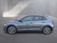 Thumbnail-Foto von Fahrzeug