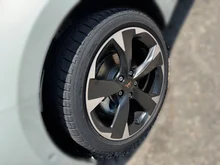 Thumbnail-Foto von Fahrzeug