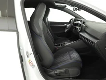 VW Golf Variant Sport mHeV DSG in Pure White