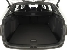 VW Golf Variant Sport mHeV DSG in Pure White