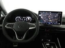 VW Golf Variant Sport mHeV DSG in Pure White