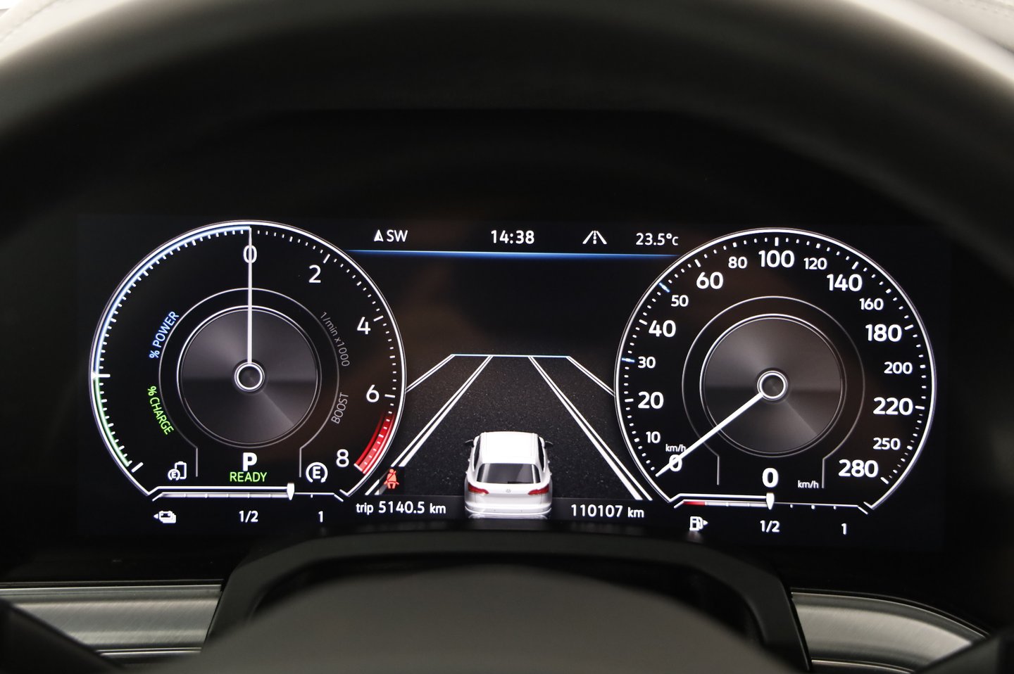 VW Touareg Elegance eHybrid 4MOTION | Bild 15 von 29