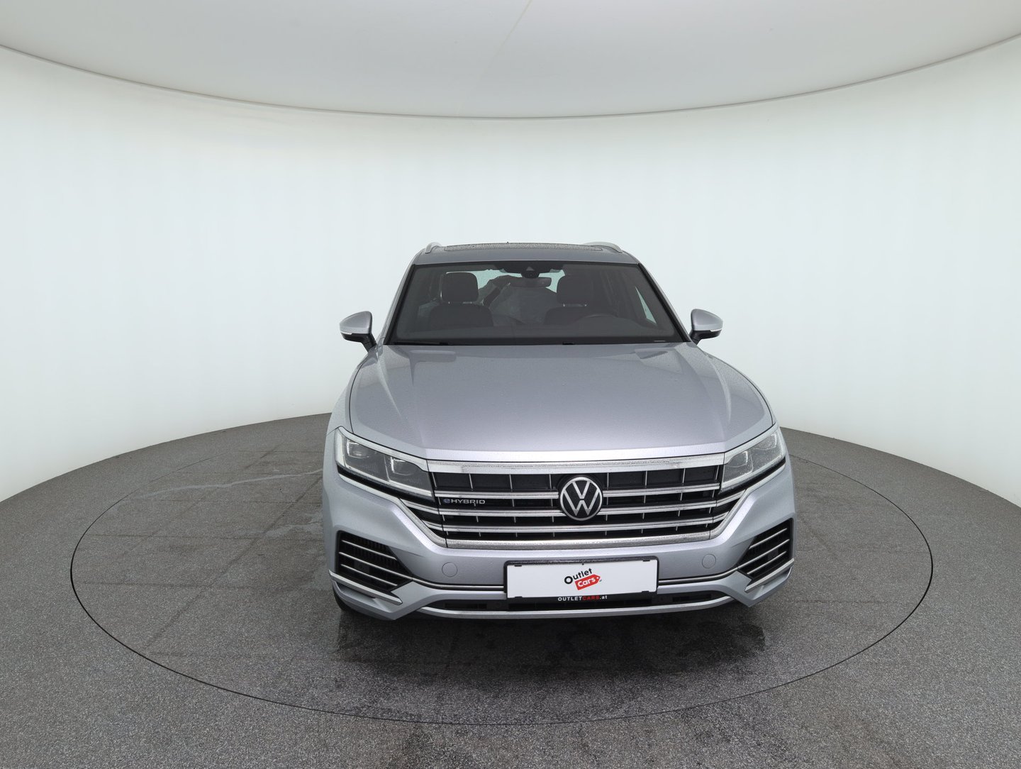 VW Touareg Elegance eHybrid 4MOTION | Bild 2 von 29