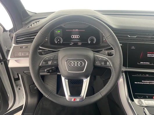 Bild eines Audi Q7 60 TFSI e quattro 360 kW