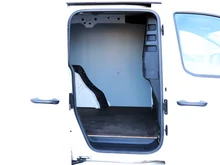 VW Caddy Cargo TDI in B4 Candy-Weiß
