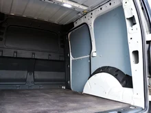 VW Caddy Cargo TDI in B4 Candy-Weiß