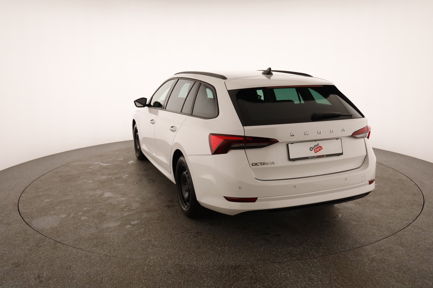 Škoda OCTAVIA Combi Ambition TDI | Bild 33 von 37