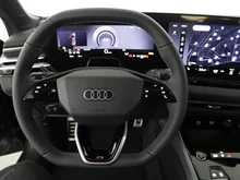 Audi A6 Avant e-hybrid quattro 220 kW in Daytonagrau Perleffekt