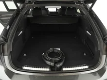 Audi A6 Avant e-hybrid quattro 220 kW in Daytonagrau Perleffekt
