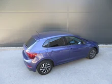 VW Polo Life TSI in Vibrant Violet Metal