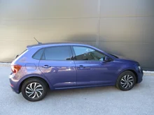 VW Polo Life TSI in Vibrant Violet Metal