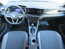 VW Polo Life TSI in Vibrant Violet Metal