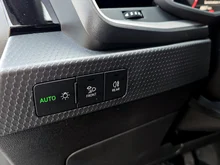 Audi A1 Sportback 30 TFSI intense in Cortinaweiss
