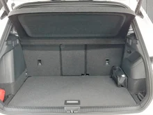 VW Tiguan R-Line eHybrid DSG 150 kW in Pure White