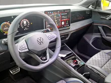 VW Tiguan R-Line eHybrid DSG 150 kW in Pure White