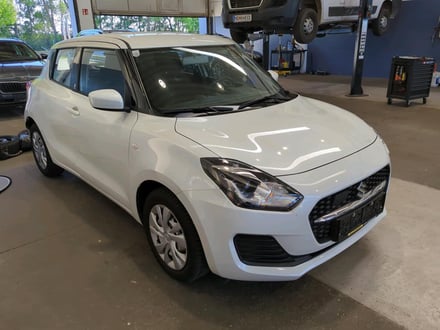 Suzuki Swift 1,2 Hybrid DualJet Clear