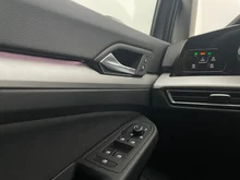 VW Golf Rabbit mHEV DSG in Delfingrau Metallic