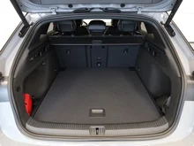 VW ID.7 Tourer GTX 4MOTION 250kW Business in Mondsteingrau Dach Schwarz