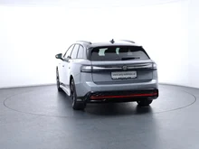 VW ID.7 Tourer GTX 4MOTION 250kW Business in Mondsteingrau Dach Schwarz