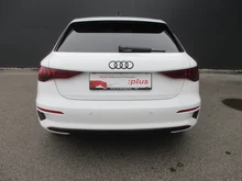 Audi A3 Sportback 30 TFSI intense in ibisweiß