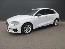 Audi A3 Sportback 30 TFSI intense in ibisweiß