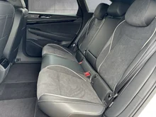 VW ID.7 Tourer Pro 210 kW Business - 77 kWh in Gletscherweiß Metallic