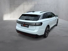 VW ID.7 Tourer Pro 210 kW Business - 77 kWh in Gletscherweiß Metallic