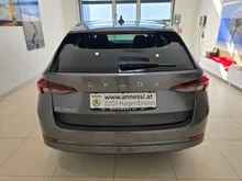 Škoda Octavia Combi Ambition TSI in Graphit-Grau Metallic