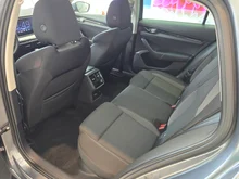 Škoda Octavia Combi Ambition TSI in Graphit-Grau Metallic