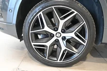 Thumbnail-Foto von Fahrzeug